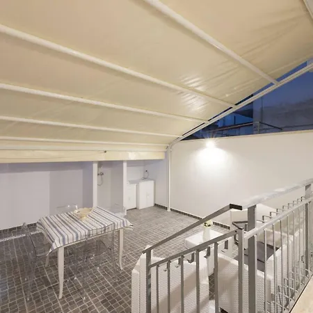 Casa Tritone Holiday home *